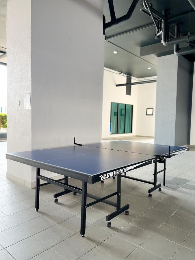 Aurora Vista Homestay Bangi At Vista Bangi With Wifi Netflix Gym Sauna Coway Swimming Pool-River View Kajang Eksteriør bilde