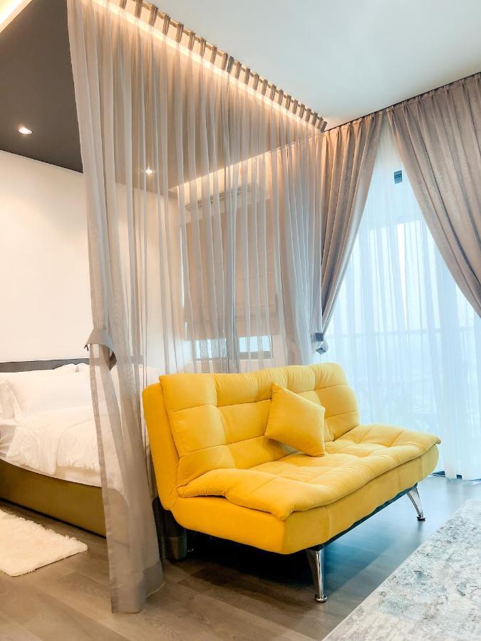Aurora Vista Homestay Bangi At Vista Bangi With Wifi Netflix Gym Sauna Coway Swimming Pool-River View Kajang Eksteriør bilde